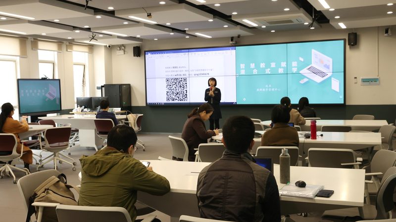 成都职业培训哪个专业好考公务员